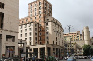 in piazza dante a genova, il corso abc-corsi di AutoCAD